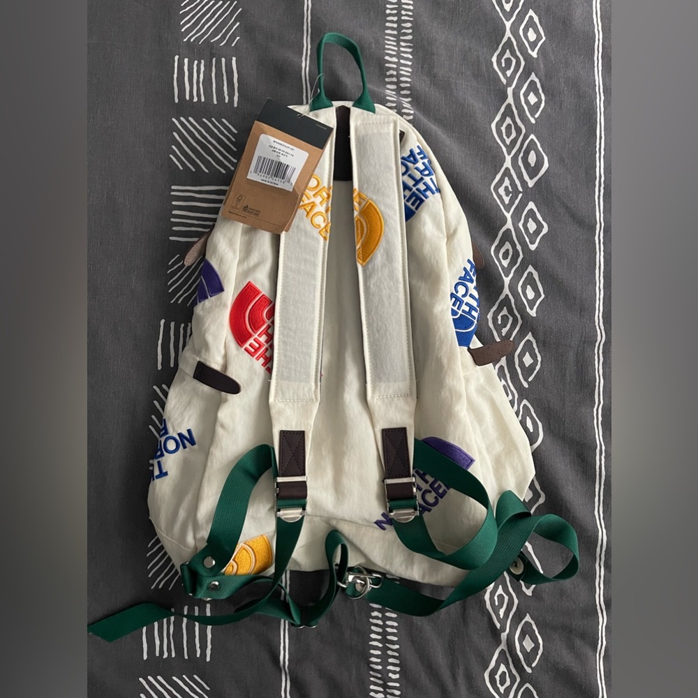 Vintage North Face Backpack Limited Edition - Picture 2 of 3